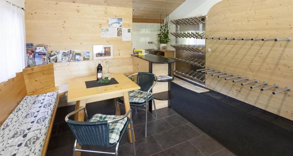 Gaestehaus Fitsch - Ferienwohnung In Silbertal Exterior foto